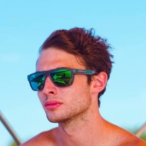 Meet your Posher, Gabriel